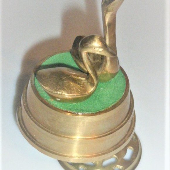 SWAN MUSIC BOX Vintage Brass Swan Wind Up Music Box Vintage Music Box Lake Water - Picture 8 of 9